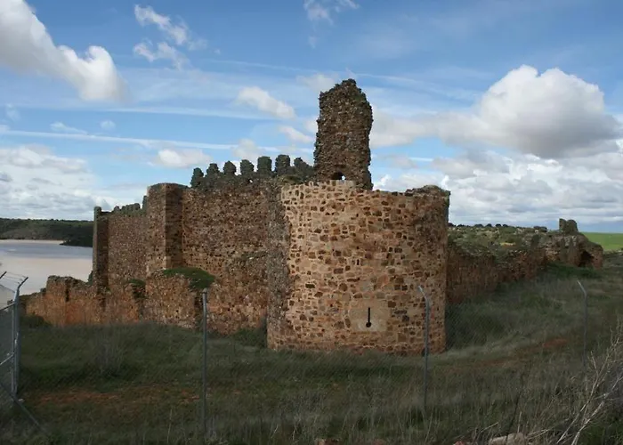 La Bodega De Antonio * Faramontanos de Tabara