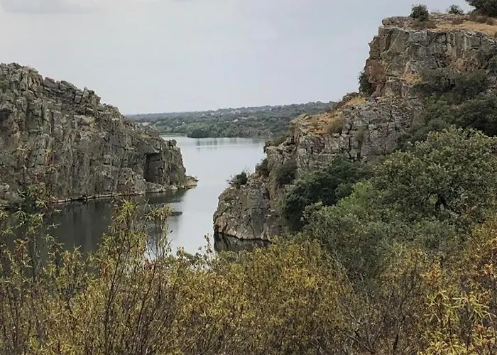 La Bodega De Antonio בית נופש Faramontanos de Tabara